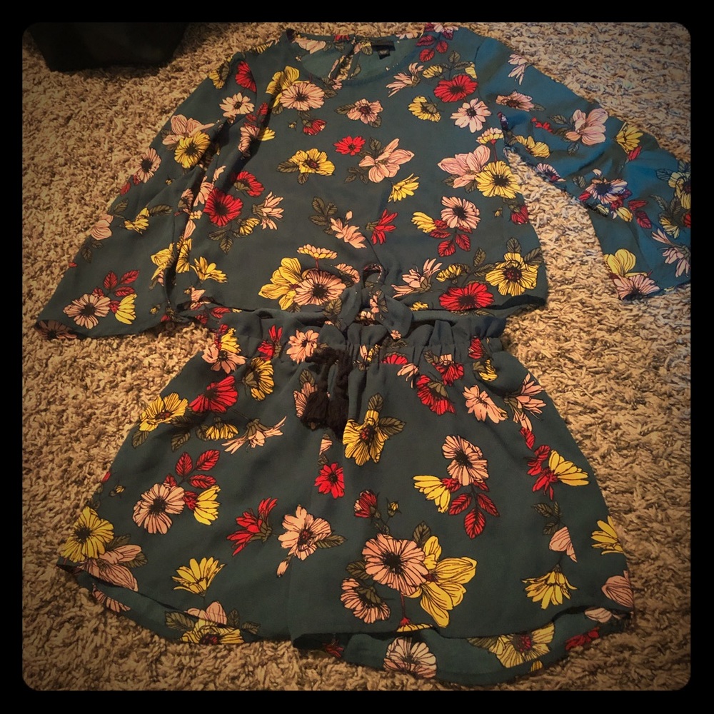 3 for $20 Green with flowers matching set!